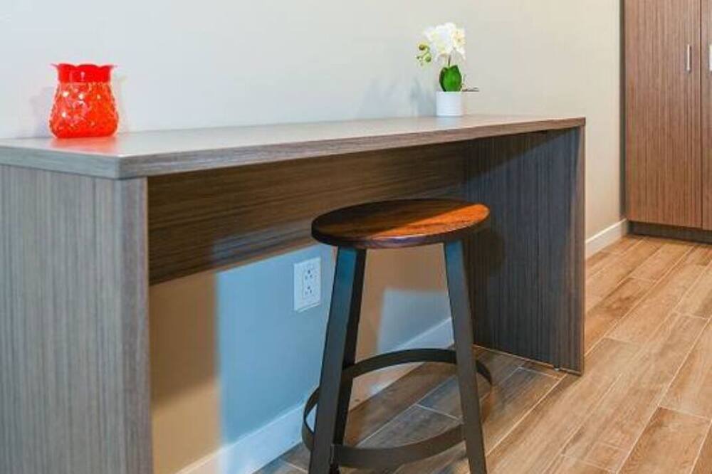 Photo of Bedroom in Midway District