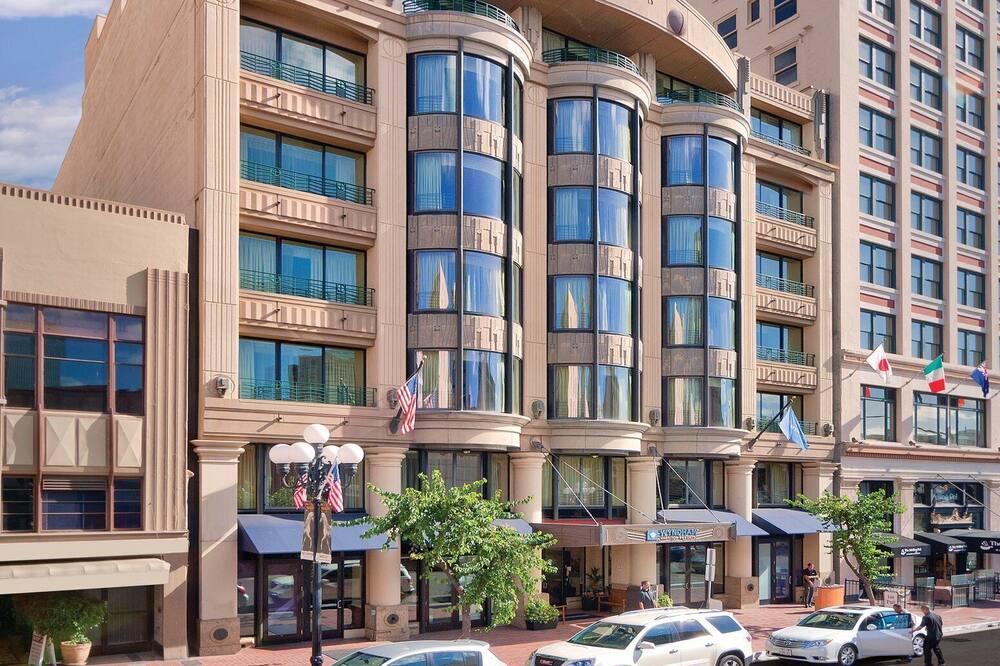 Photo of Outdoor in Gaslamp Quarter
