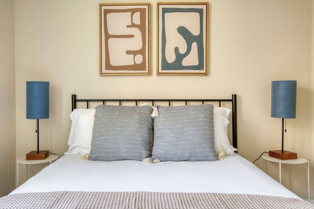 Photo of Bedroom in San Bruno