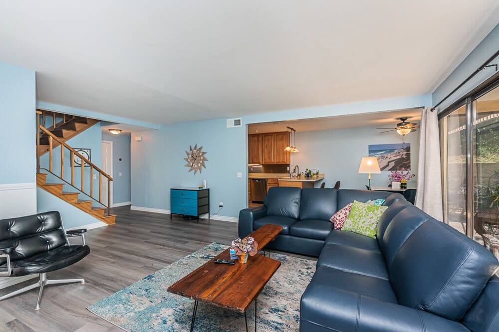 Photo of Livingroom in Olde Carlsbad