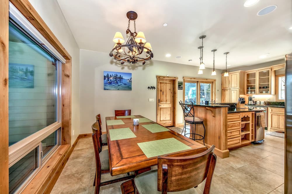 Photo of Others in Mountain View Estates