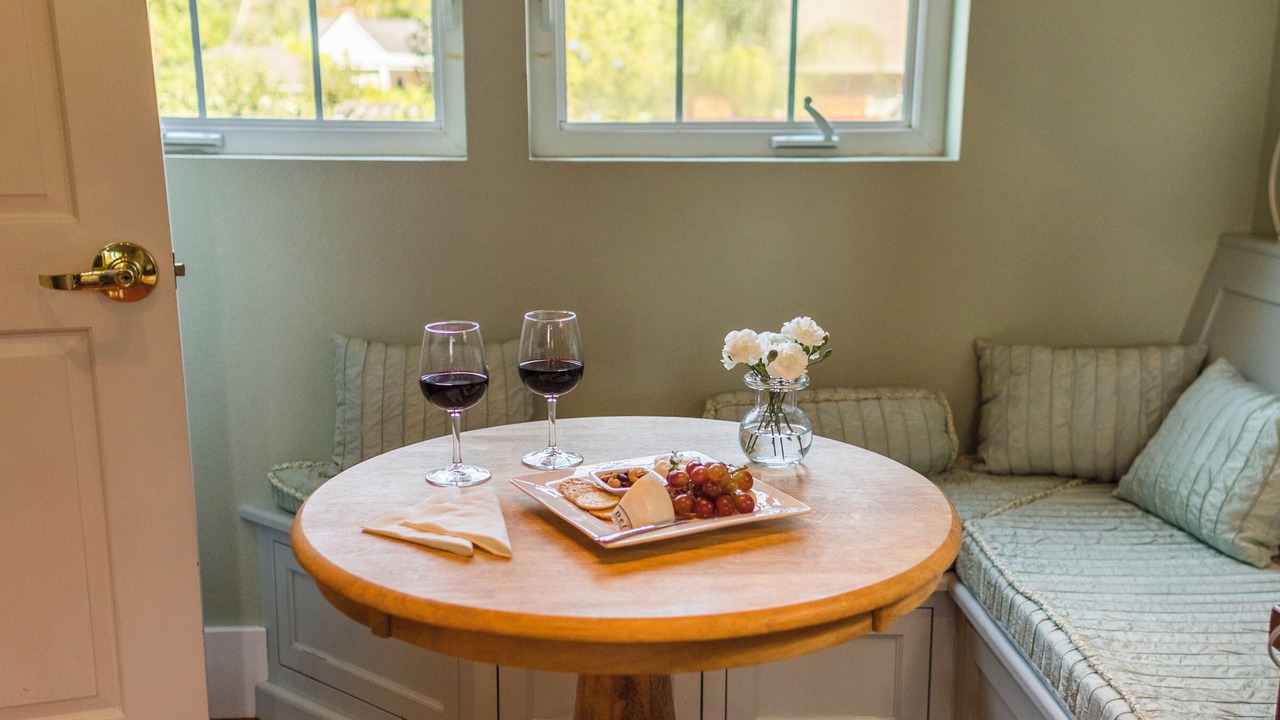 Photo of Livingroom in St. Helena