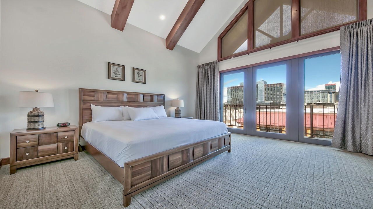 Photo of Bedroom in Lakeside Park