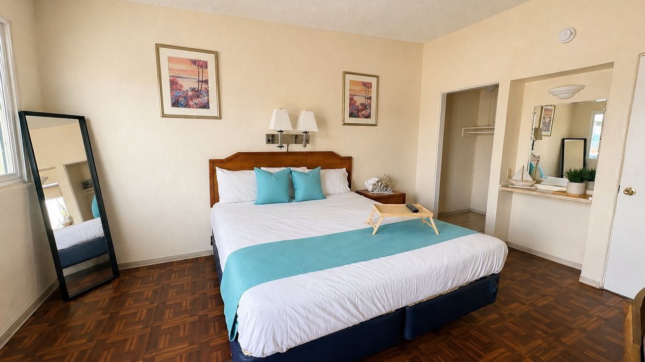 Photo of Bedroom in Crown Point