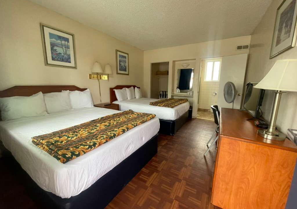Photo of Bedroom in Crown Point