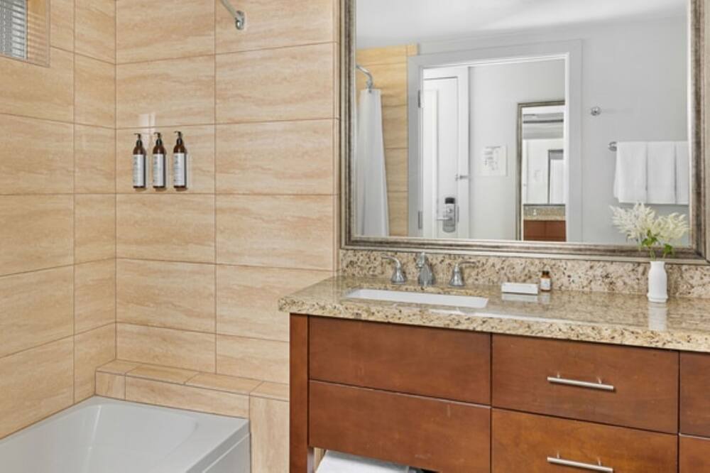Photo of Bathroom in Bighorn