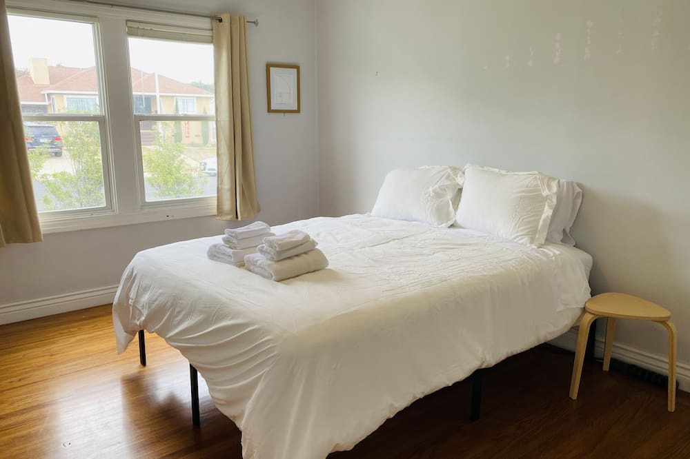 Photo of Bedroom in San Bruno