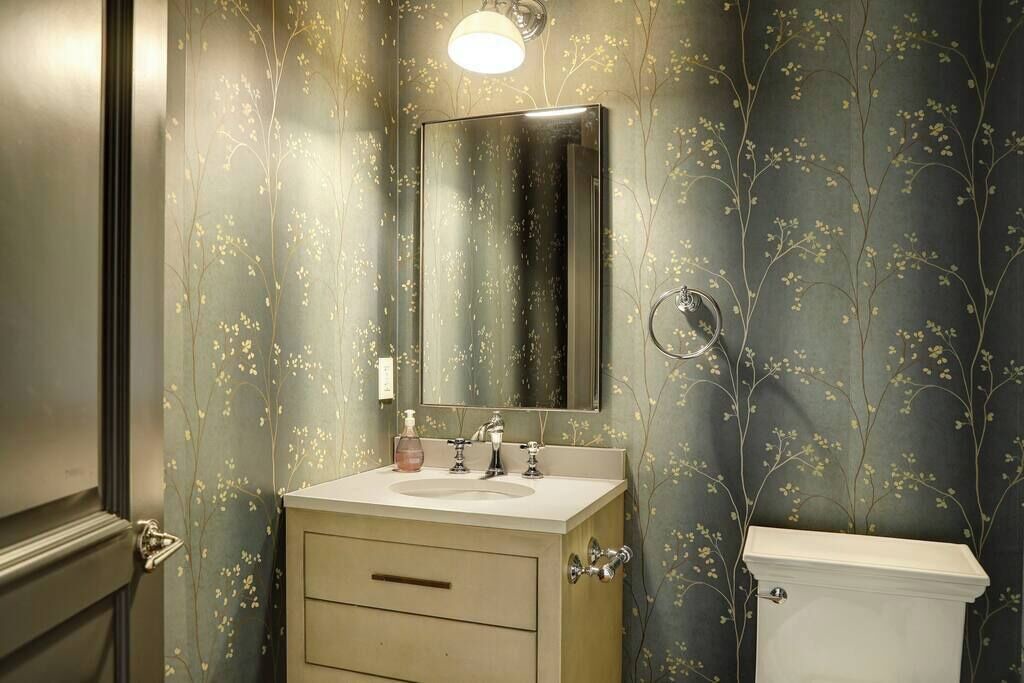 Photo of Bathroom in St. Helena