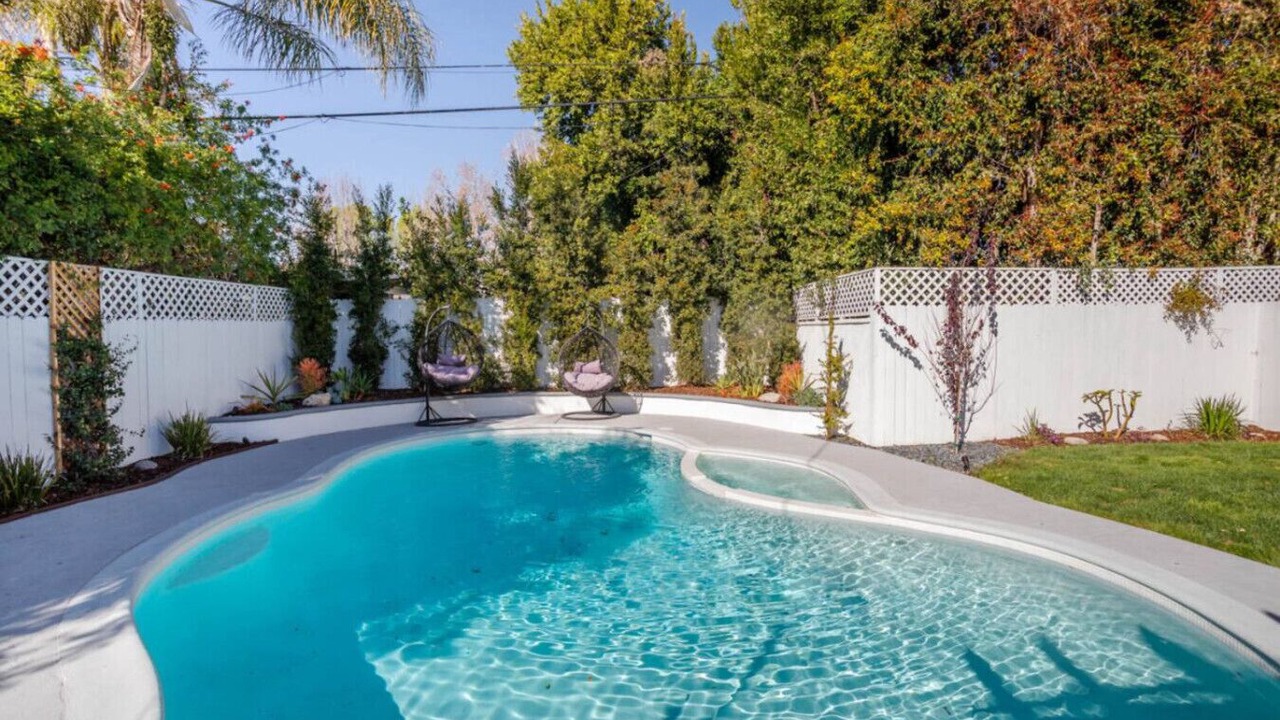 Photo of Outdoor in Sherman Oaks