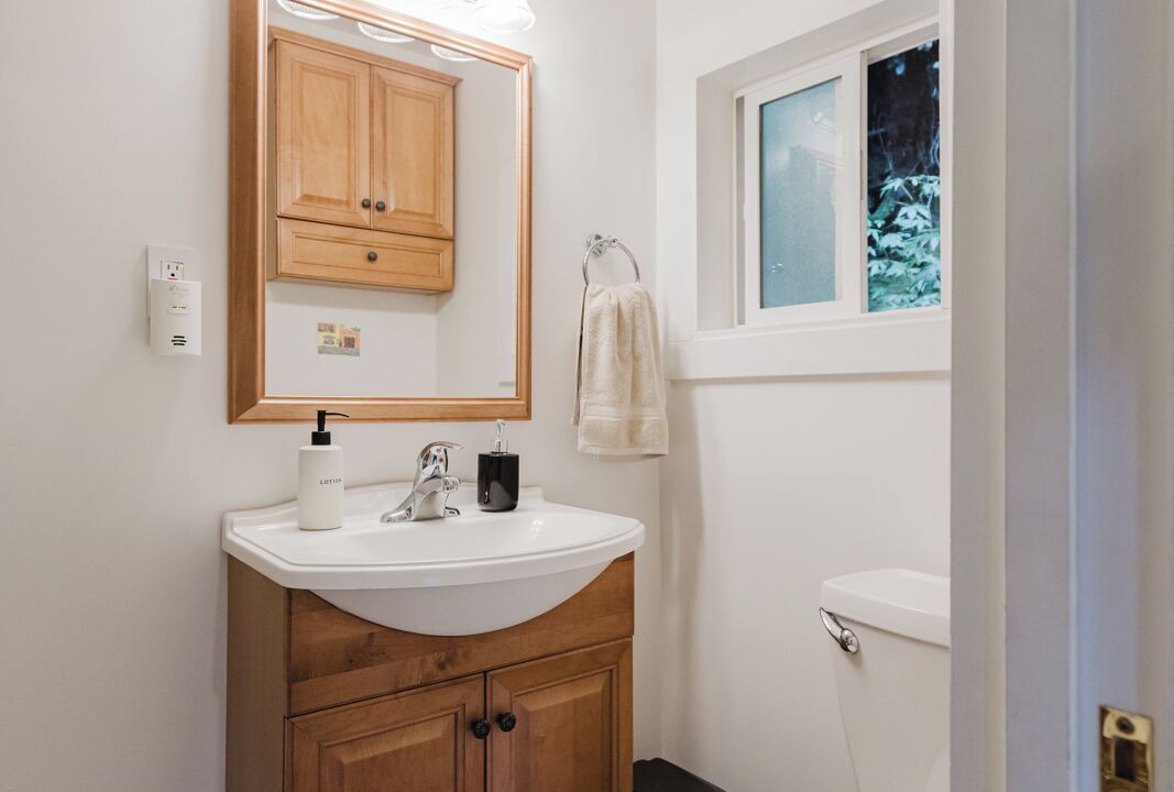 Photo of Bedroom in Guerneville