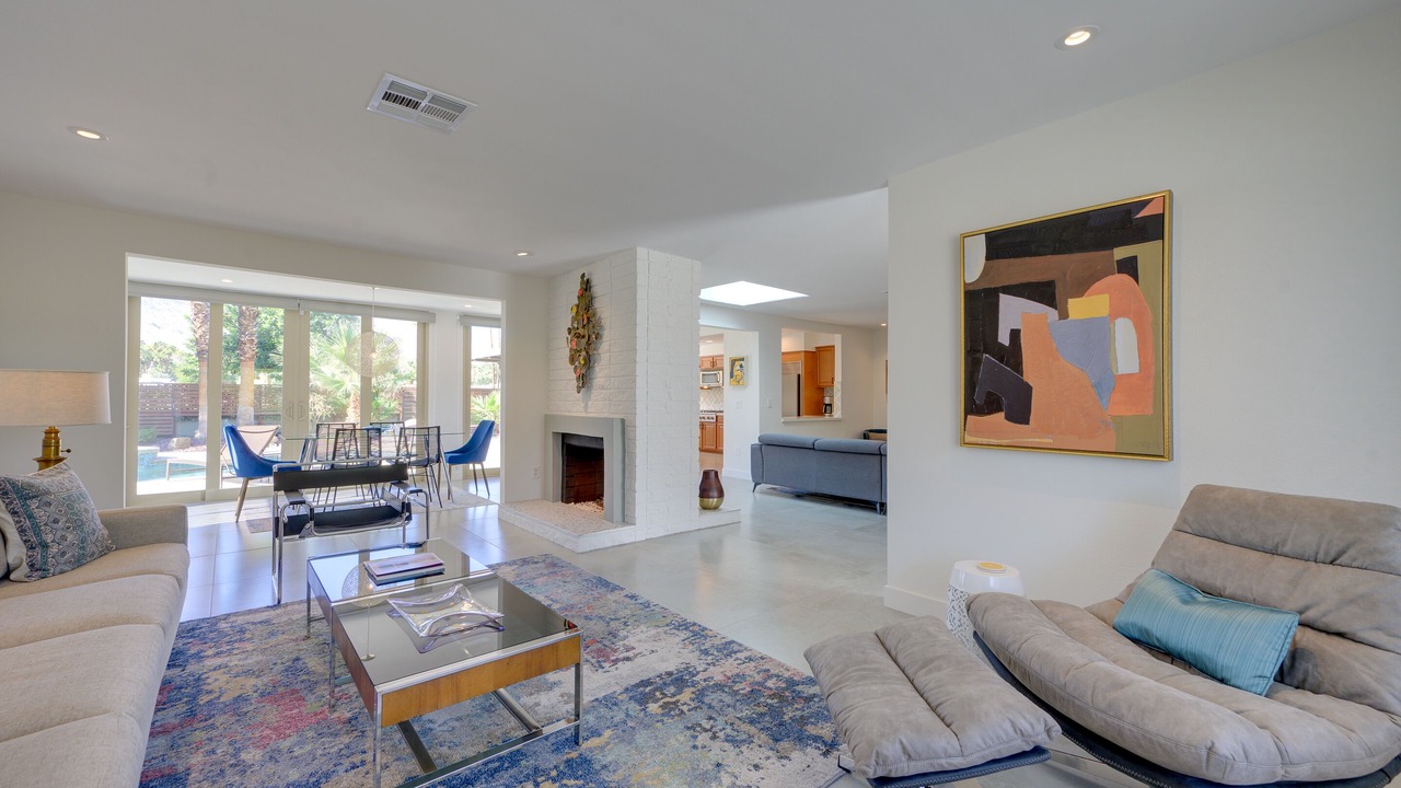 Photo of Livingroom in Palm Springs