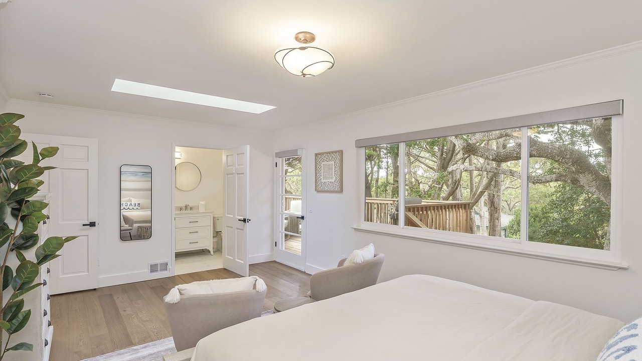 Photo of Bathroom in Del Monte Forest