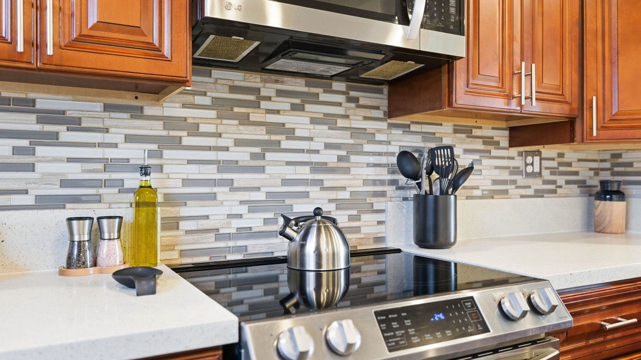 Photo of Kitchen in Beach Barber Tract