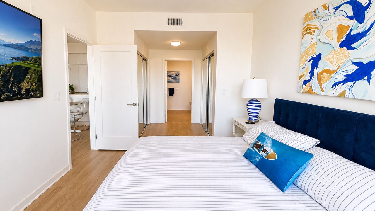 Photo of Bedroom in Silver Strand