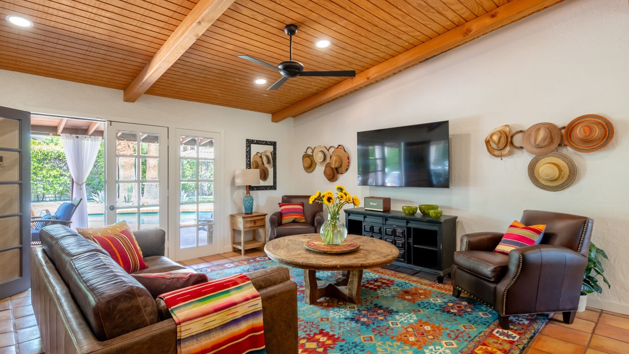 Photo of Livingroom in Tahquitz River Estates
