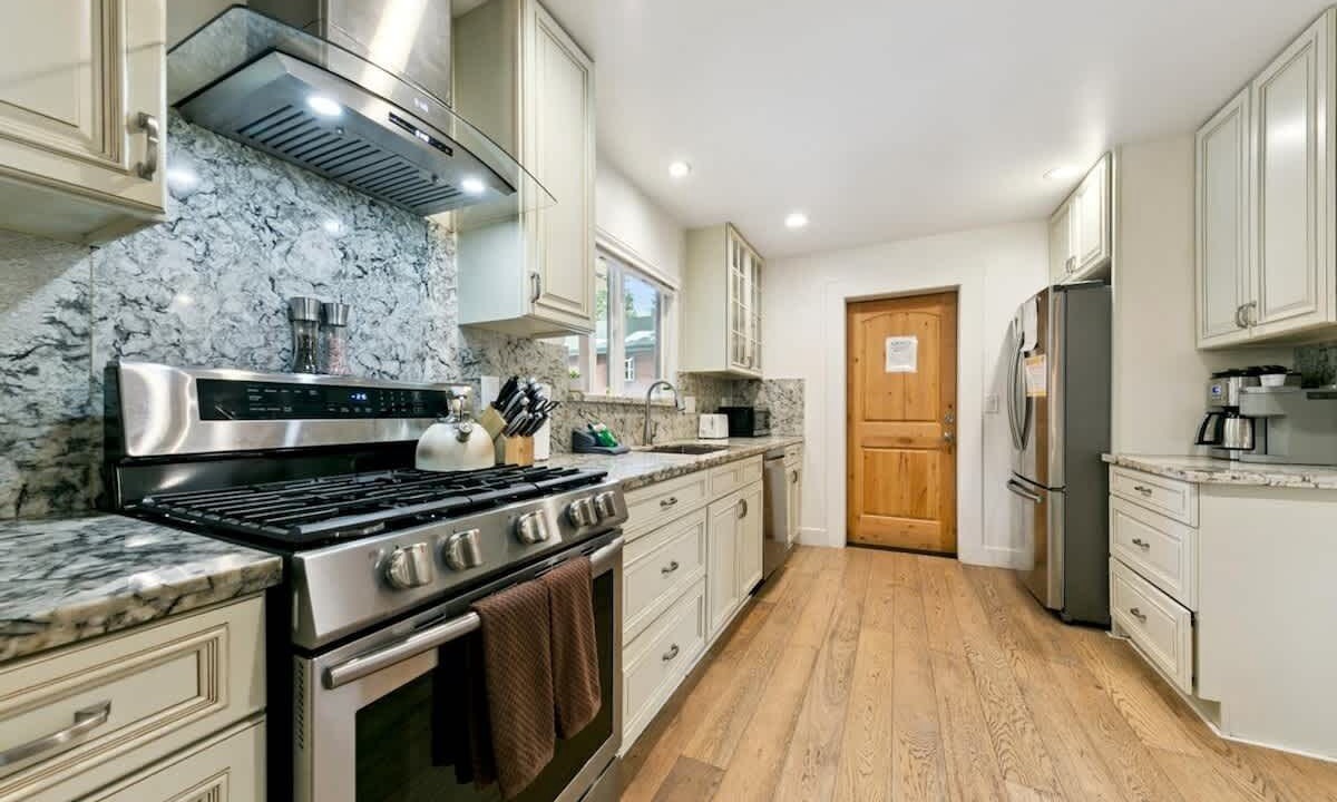 Photo of Kitchen in North Upper Truckee