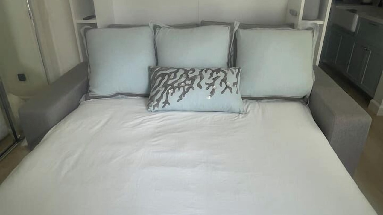 Photo of Bedroom in The Strand