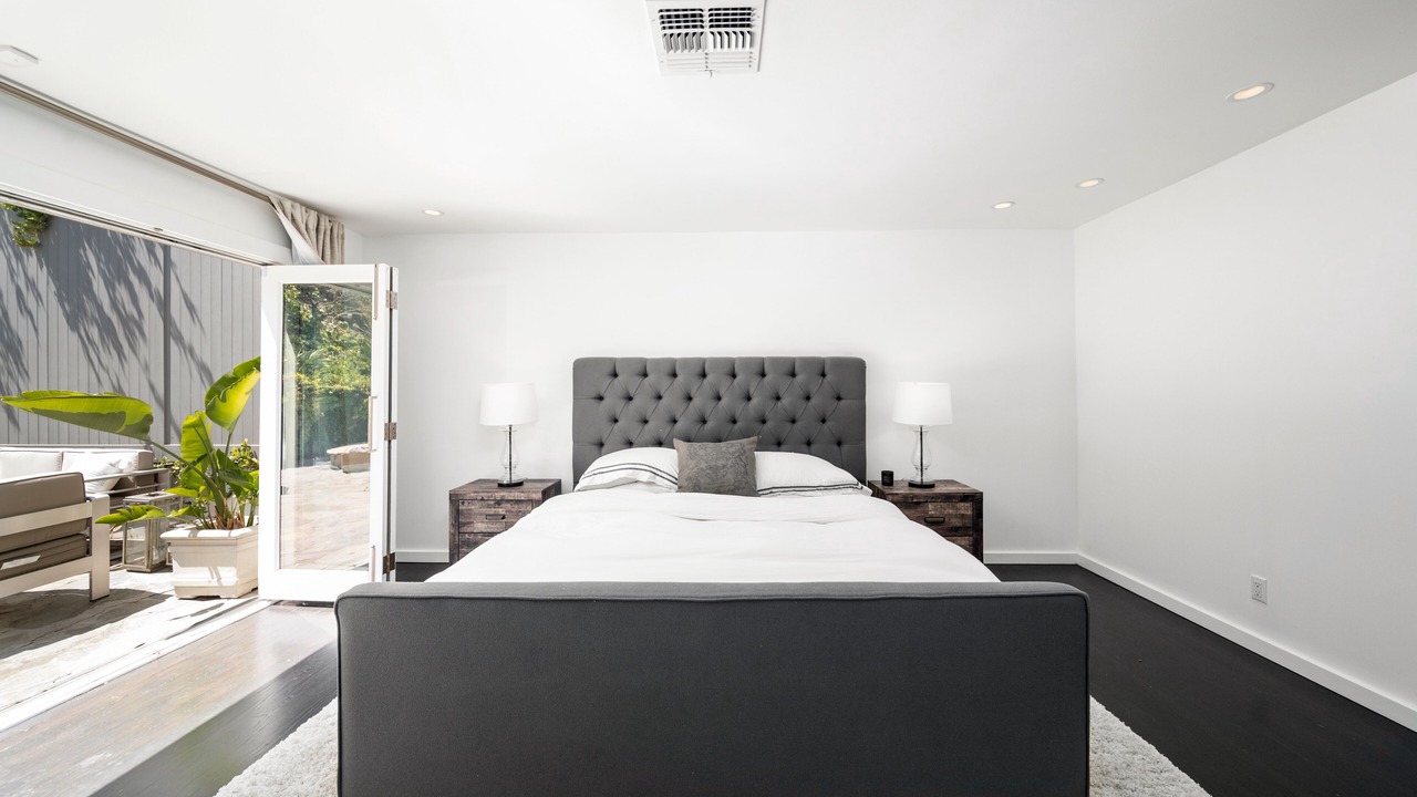 Photo of Bedroom in The Bird Streets