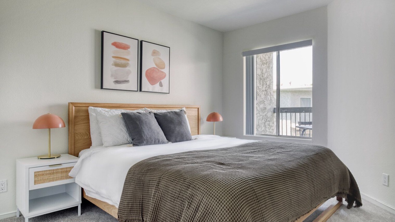 Photo of Bedroom in Pasadena