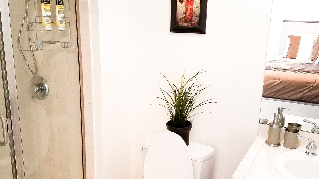 Photo of Bathroom in Gaslamp Quarter
