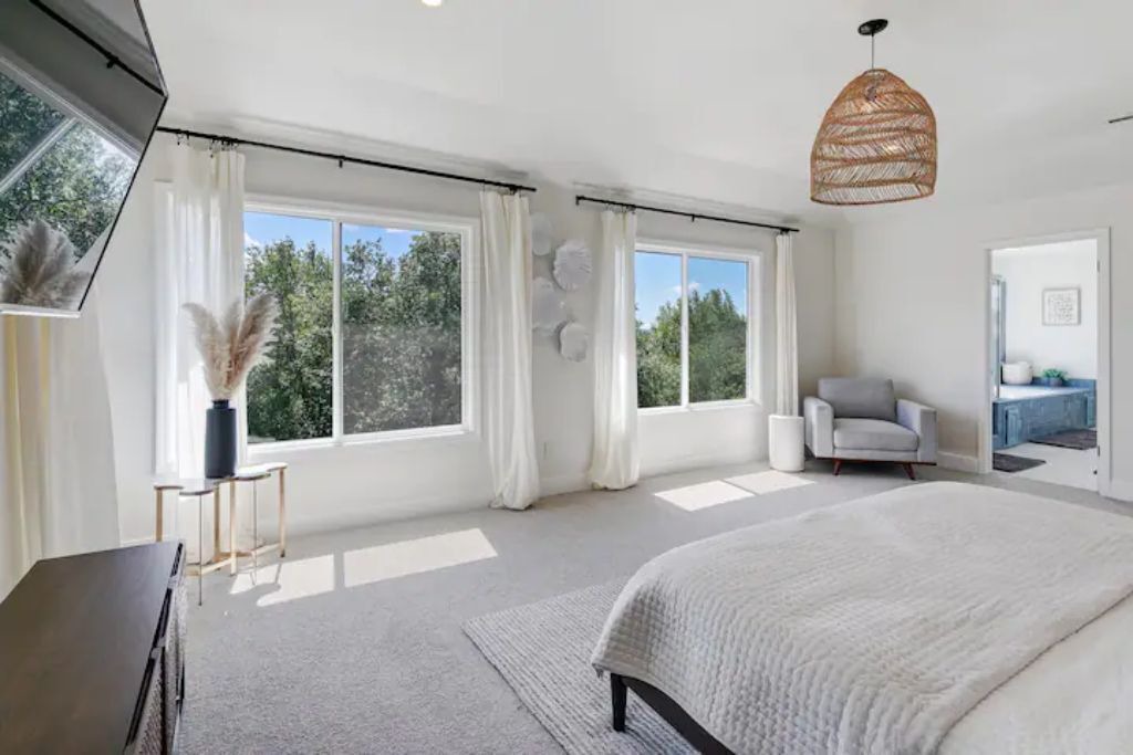 Photo of Bedroom in Santa Rosa