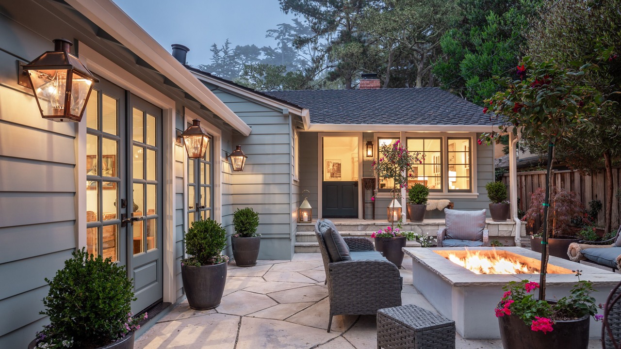 Photo of Patio Balcony in Northeast Carmel