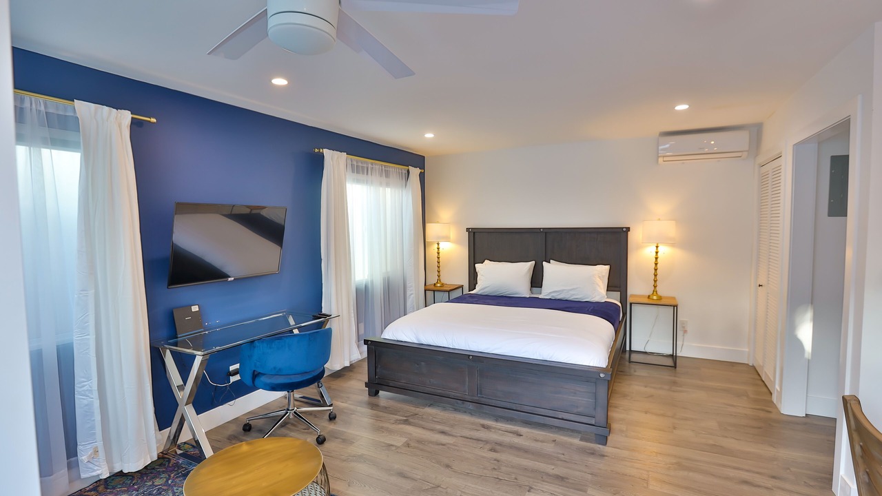 Photo of Bedroom in Pacific Beach