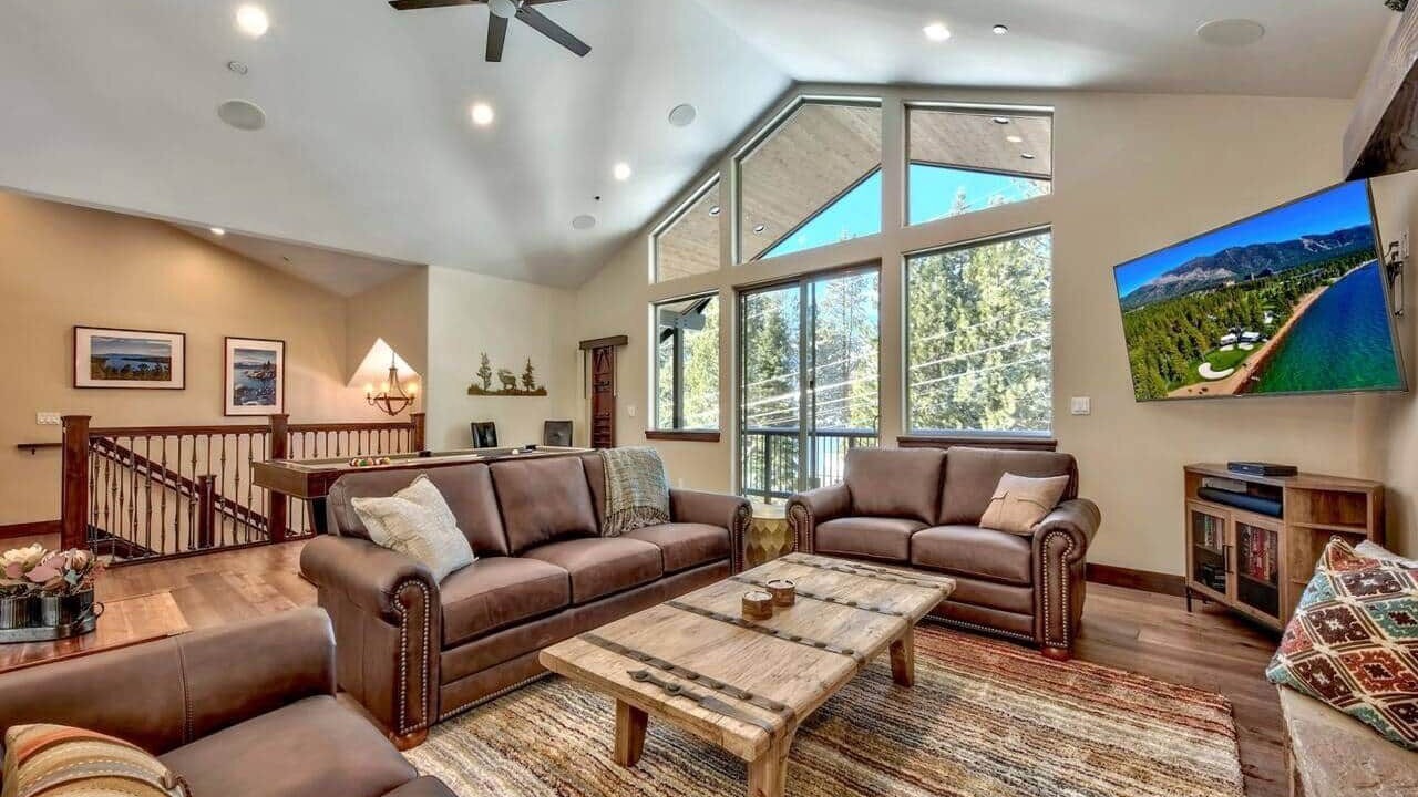 Photo of Livingroom in Tahoe Paradise