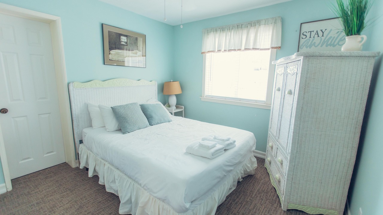 Photo of Bedroom in North Pacific Beach