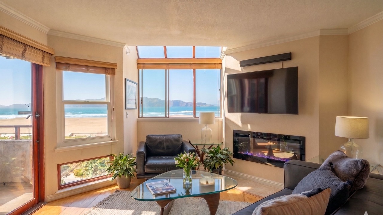 Photo of Livingroom in Outer Richmond