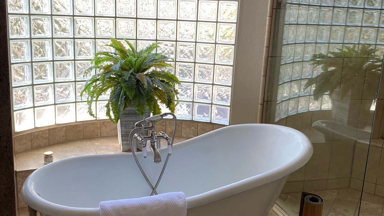 Photo of Bathroom in Palm Desert