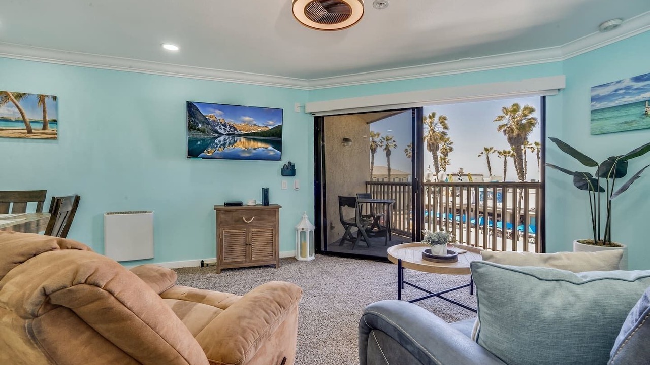 Photo of Livingroom in Pacific Beach
