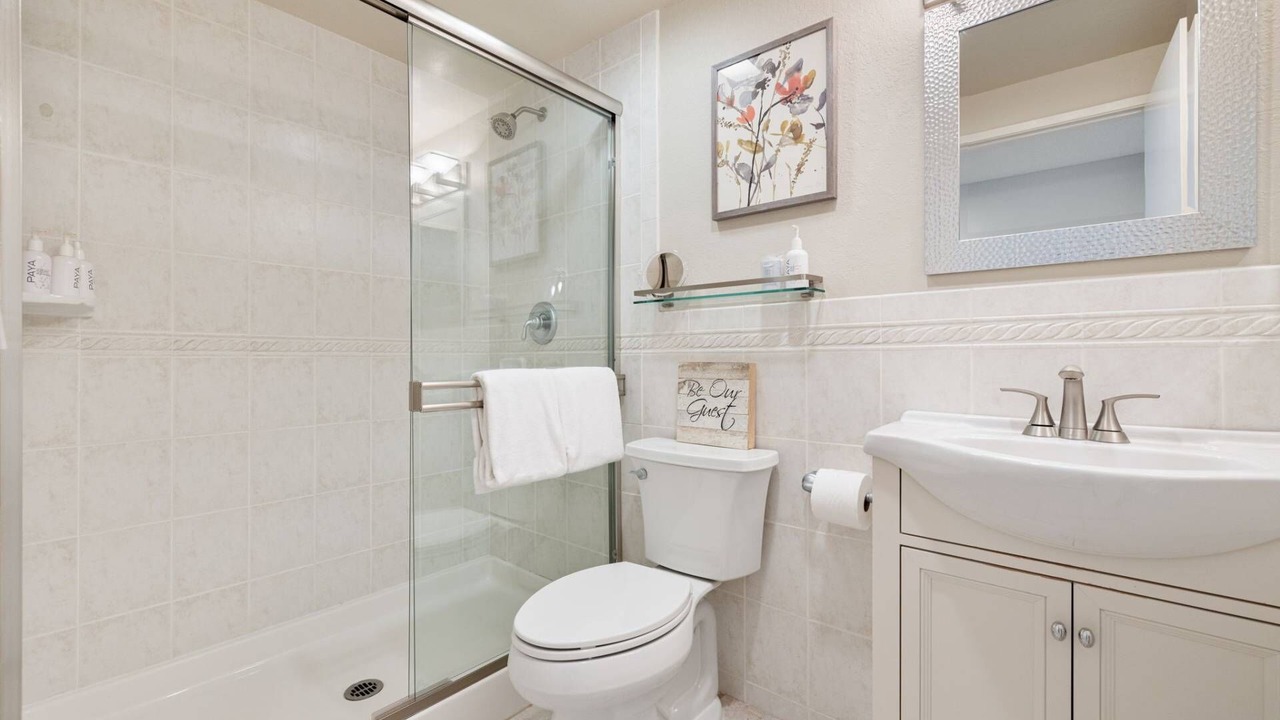 Photo of Bathroom in Magnesia Falls Cove