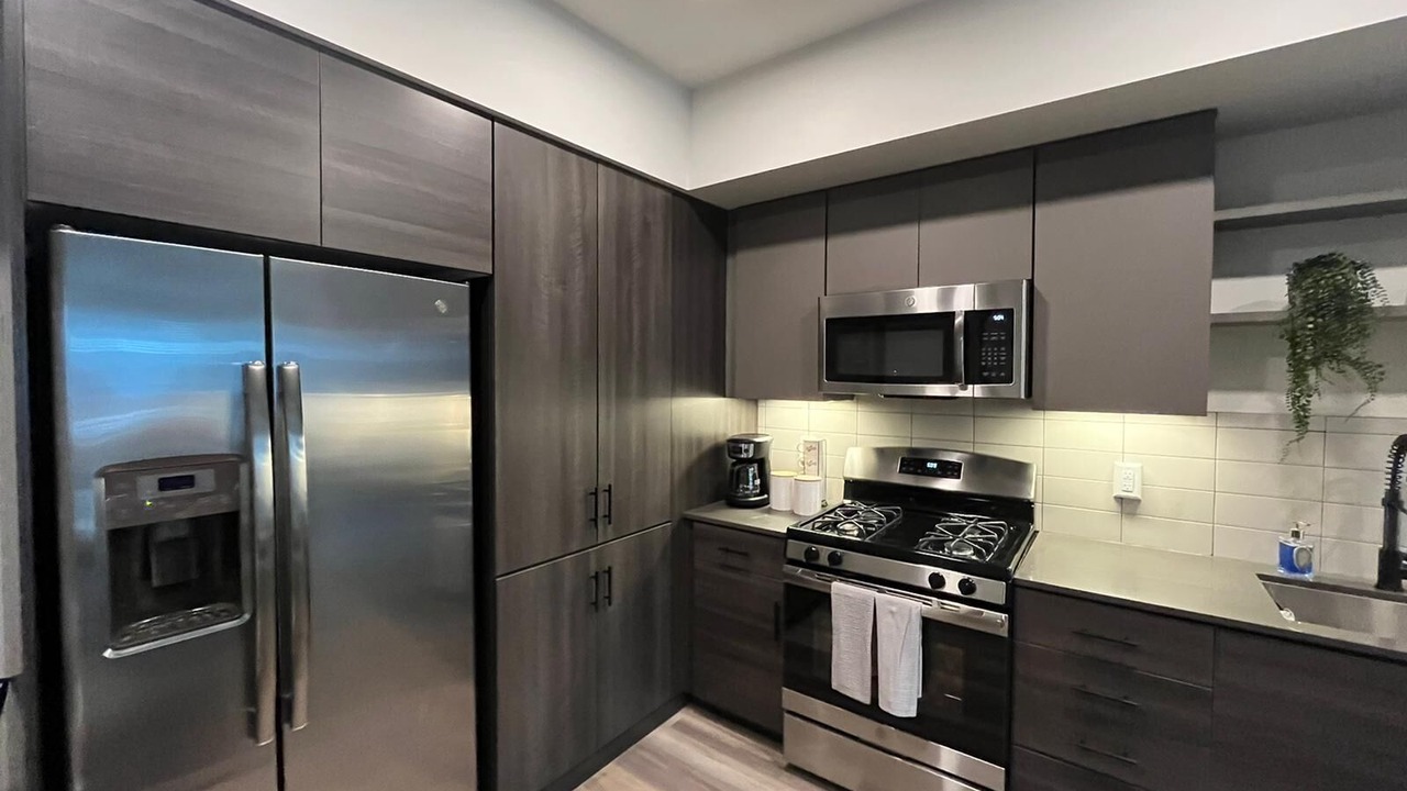 Photo of Kitchen in Platinum Triangle