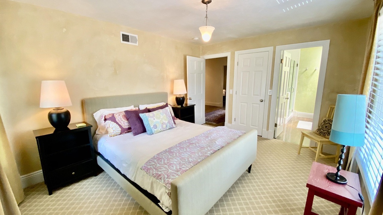 Photo of Bedroom in St. Helena
