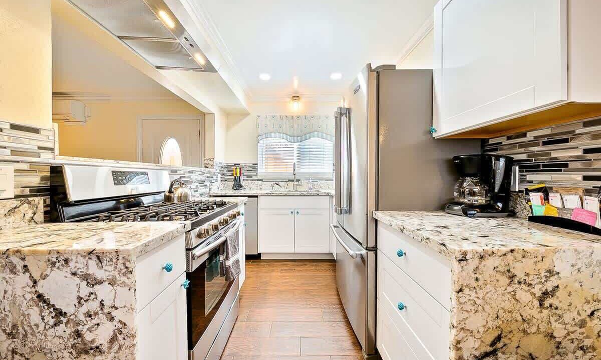 Photo of Kitchen in Ocean Beach