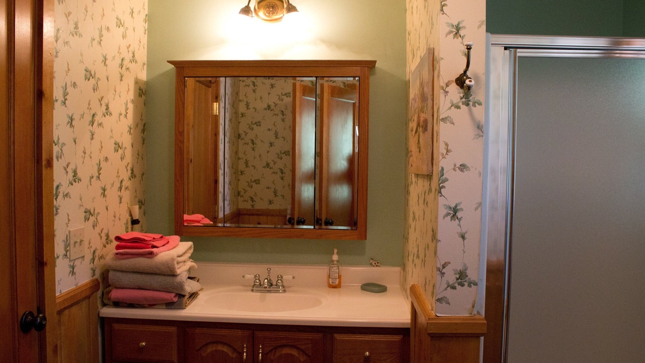 Photo of Bathroom in Idyllwild