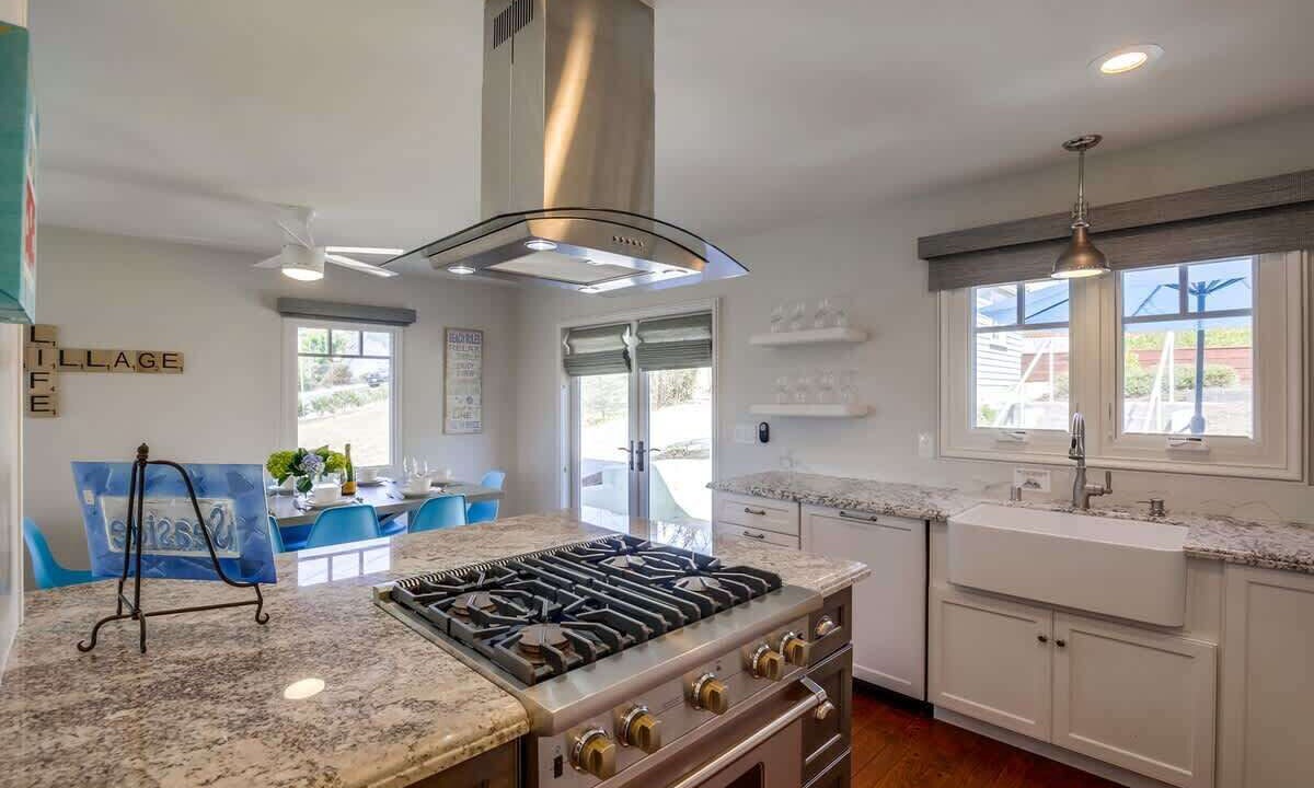 Photo of Kitchen in Village of La Jolla
