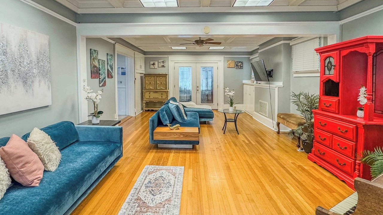 Photo of Livingroom in Bankers Hill