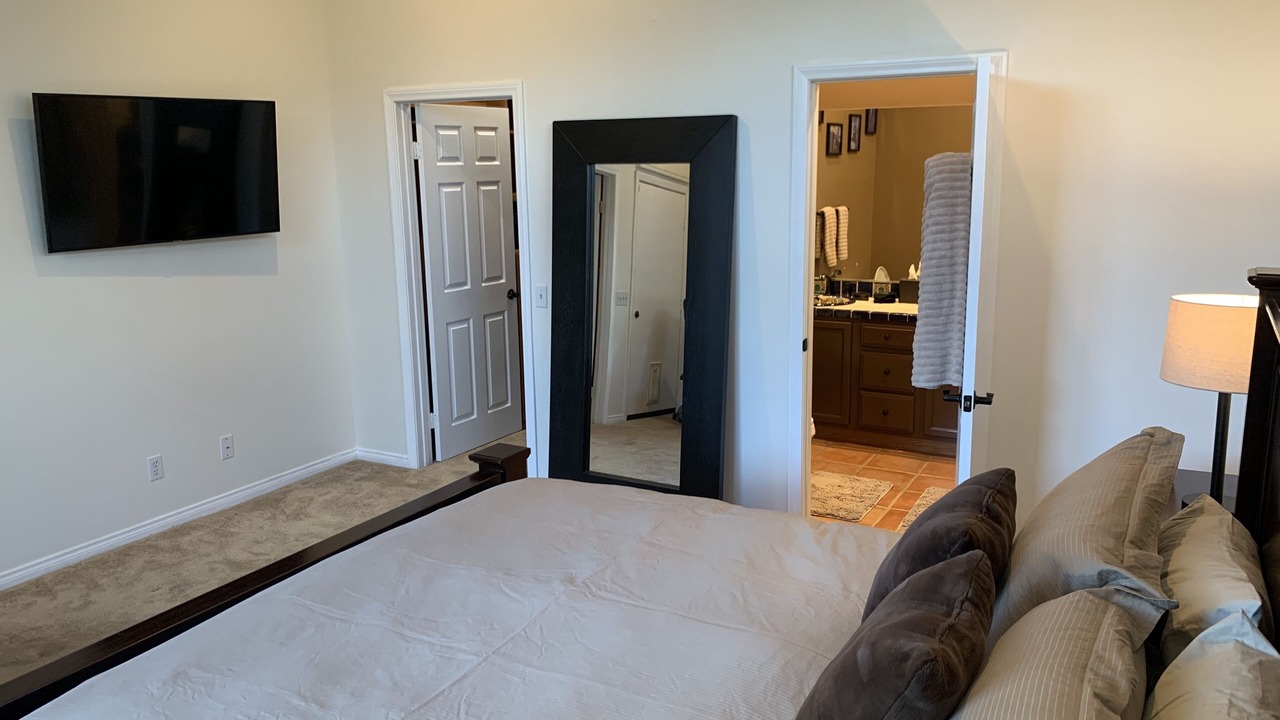 Photo of Bedroom in La Quinta Cove