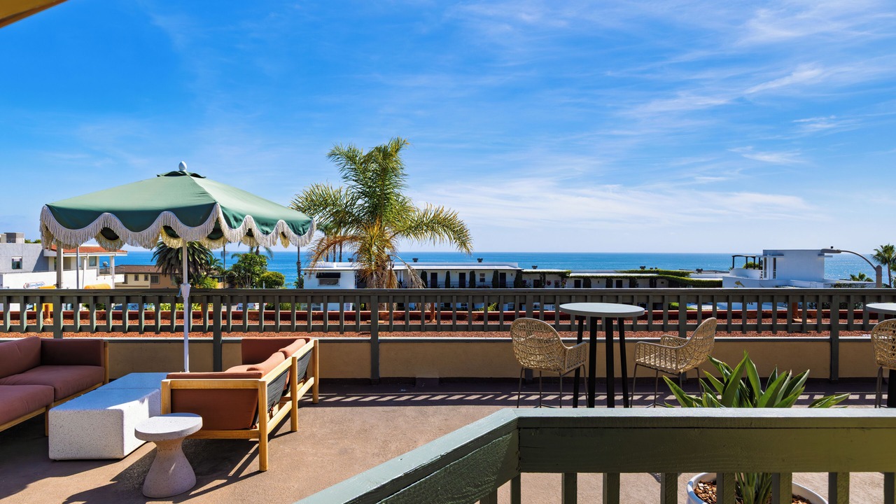 Photo of Patio Balcony in Laguna Beach