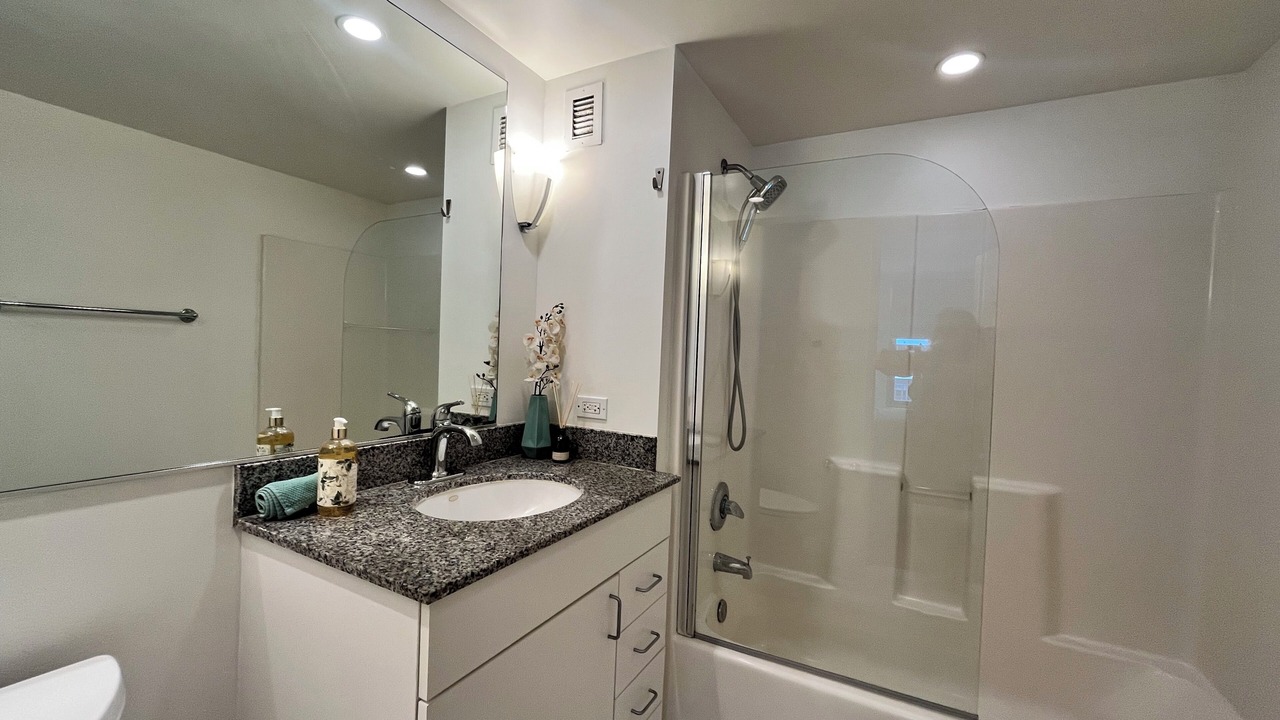 Photo of Bathroom in Little Italy