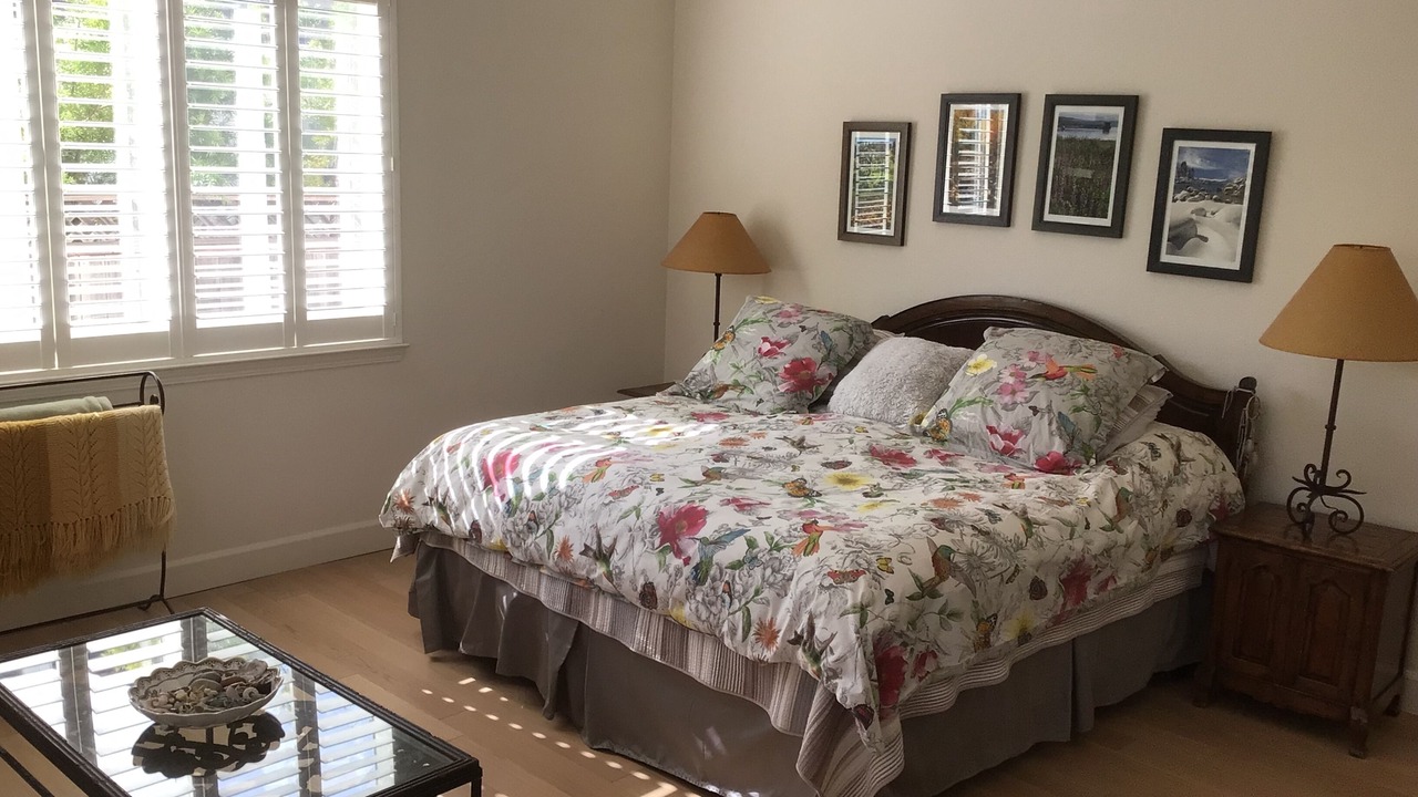 Photo of Bedroom in St. Helena