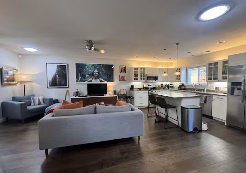 Photo of Livingroom in Boyes Hot Springs