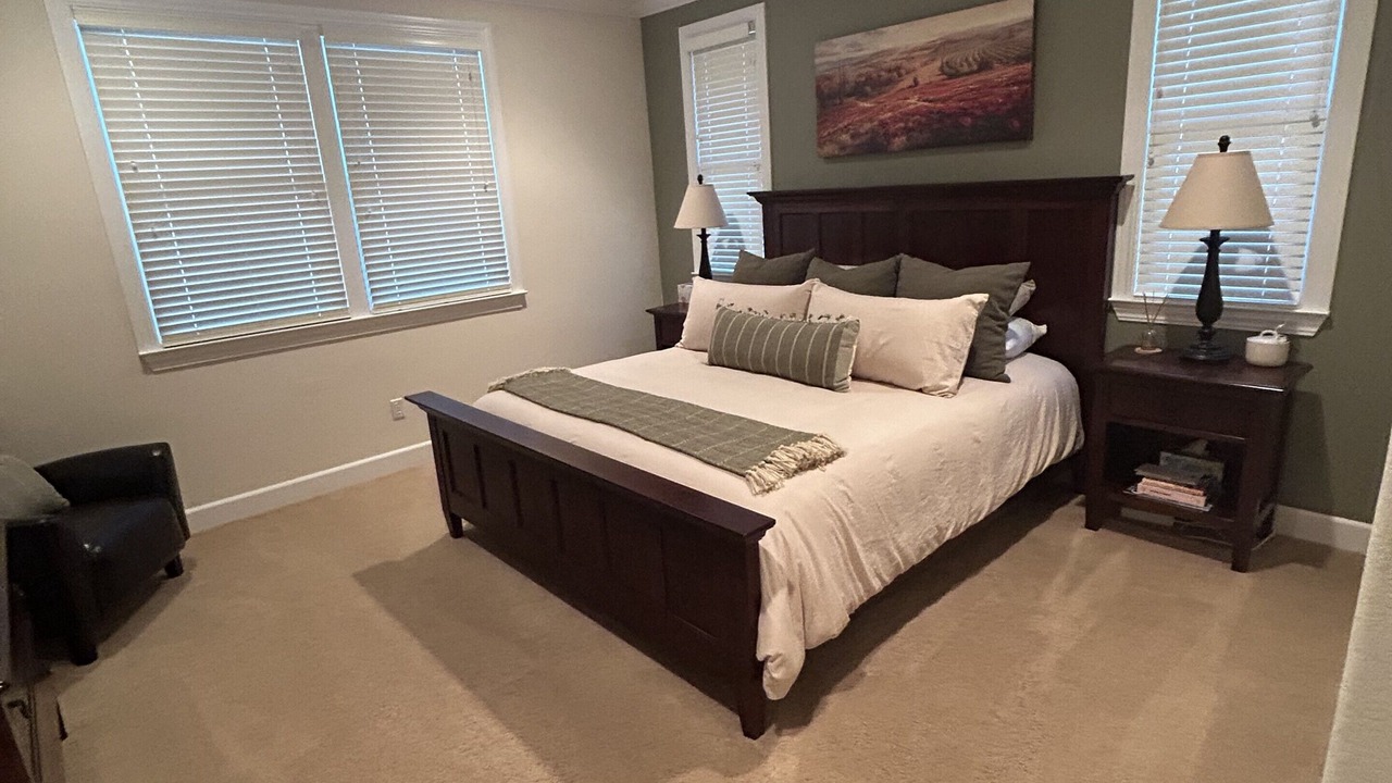 Photo of Bedroom in Yountville