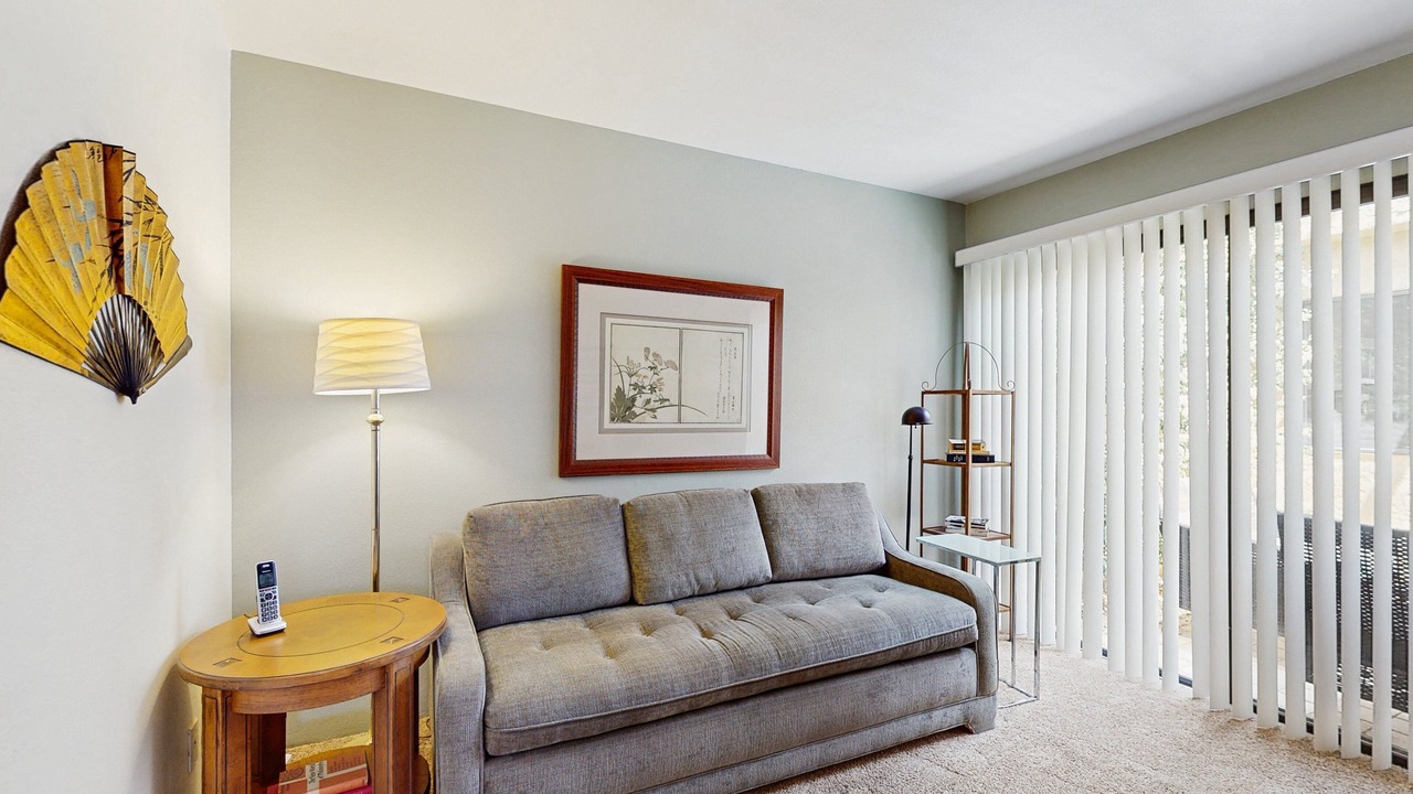 Photo of Livingroom in Palm Desert