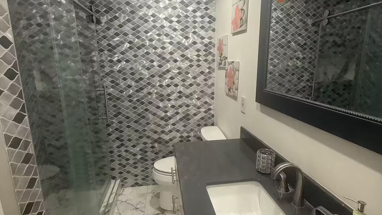 Photo of Bathroom in Panorama City