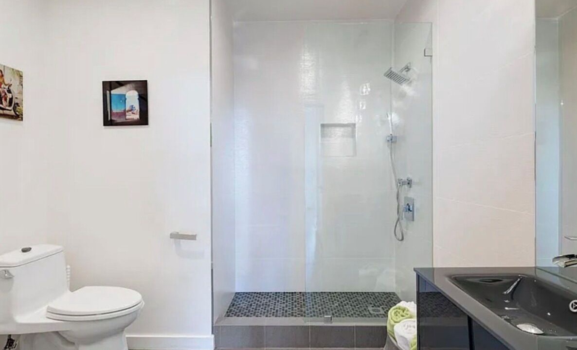 Photo of Bathroom in The Villas