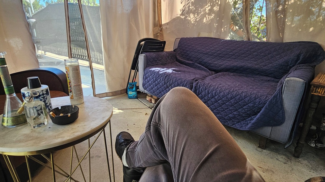 Photo of Livingroom in Valley Glen