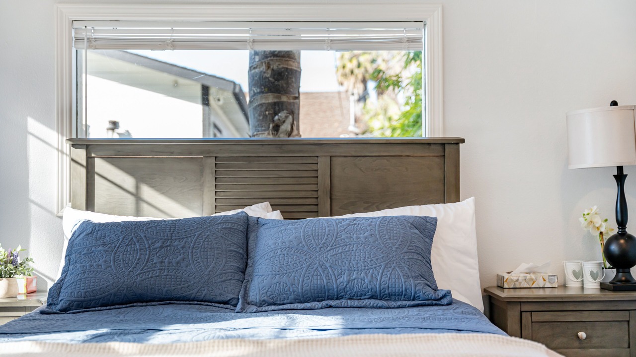 Photo of Bedroom in Downing - Whitethorne